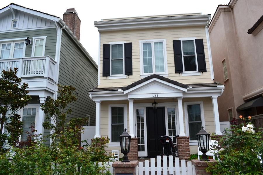 2-story and 3-story houses, front porch
